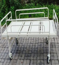 MM1082 Semi Fowler with Wheels